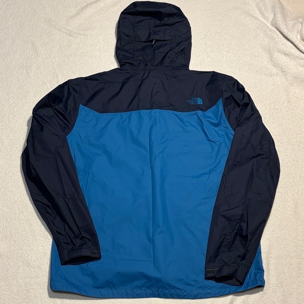 The North Face Men's Venture Two-Tone Blue Raincoat - Picture 12 of 13